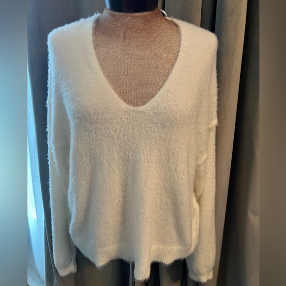 Free People Serendipity fuzzy cozy stretchy sweater - Picture 2 of 6